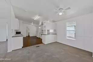 8601 N 103rd Ave, Peoria, AZ 85345 - Photo 8
