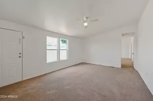 8601 N 103rd Ave, Peoria, AZ 85345 - Photo 14