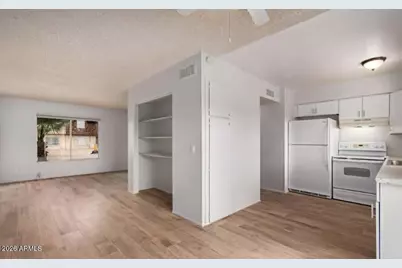 3605 W Bethany Home Road #2, Phoenix, AZ 85019 - Photo 6