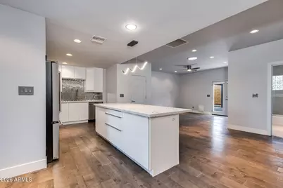 4435 N 35th Street, Phoenix, AZ 85018 - Photo 4