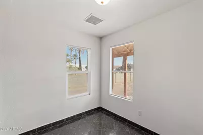 2920 W Holly Street, Phoenix, AZ 85009 - Photo 8