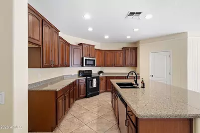 18525 E Purple Sage Drive, Queen Creek, AZ 85142 - Photo 14