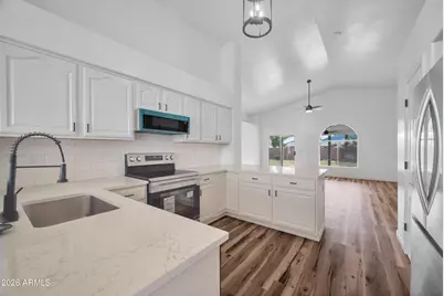 1382 Overlook Drive, Sierra Vista, AZ 85635 - Photo 2