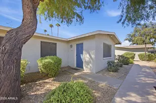 3402 N 32nd St, Phoenix, AZ 85018 - Photo 2