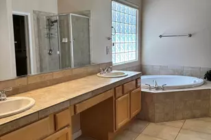 2627 E Acoma Dr, Phoenix, AZ 85032 - Photo 16