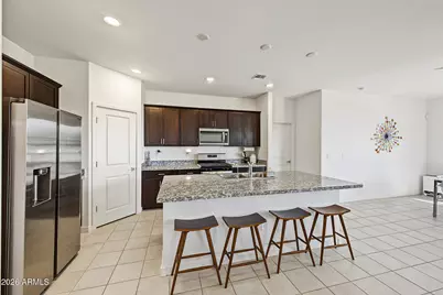 21085 N Roadrunner Lane, Maricopa, AZ 85138 - Photo 14