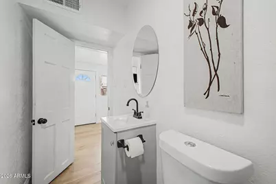723 E Sunnyslope Lane, Phoenix, AZ 85020 - Photo 14