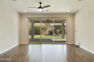 2860 E Riane Rd, Phoenix, AZ 85050 - Photo 26