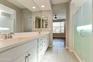2860 E Riane Rd, Phoenix, AZ 85050 - Photo 44