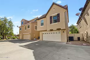 743 N Port Dr, Gilbert, AZ 85233 - Photo 38