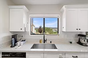 20024 E Hereford Dr, Mayer, AZ 86333 - Photo 12