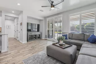 2553 W Coyote Creek Dr, Phoenix, AZ 85086 - Photo 10