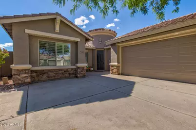 2553 W Coyote Creek Drive, Phoenix, AZ 85086 - Photo 2