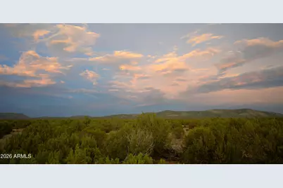 602 W Honey Bee Lane #602, Seligman, AZ 86337 - Photo 2