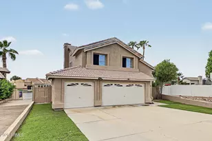 8967 W Maui Ln, Peoria, AZ 85381 - Photo 2