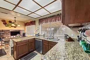 11403 N 77th Dr, Peoria, AZ 85345 - Photo 16