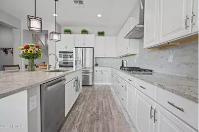 15973 W Electra Lane, Surprise, AZ 85387 - Photo 6