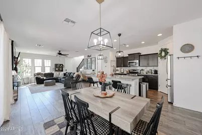 13380 N 148th Avenue, Surprise, AZ 85379 - Photo 12