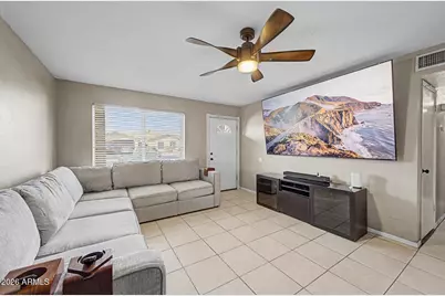 6427 W Purdue Avenue, Glendale, AZ 85302 - Photo 4