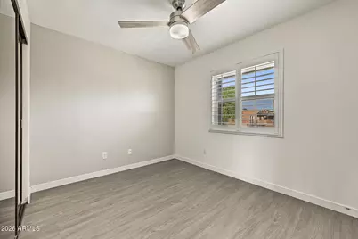 4902 N 74th Street, Scottsdale, AZ 85251 - Photo 18