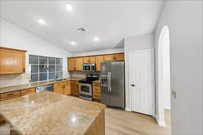 16017 S 43rd Place, Phoenix, AZ 85048 - Photo 6