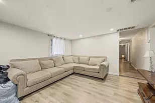 2162 N Spring, Mesa, AZ 85203 - Photo 6