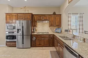 12065 W Desert Mirage Dr, Peoria, AZ 85383 - Photo 14