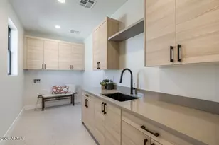 6314 N 10th Dr, Phoenix, AZ 85013 - Photo 22