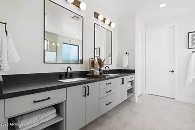 6314 N 10th Drive, Phoenix, AZ 85013 - Photo 18