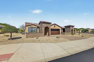 17656 W Cedarwood Ln, Goodyear, AZ 85338 - Photo 2