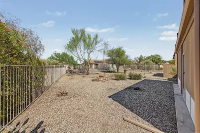 17656 W Cedarwood Lane, Goodyear, AZ 85338 - Photo 32