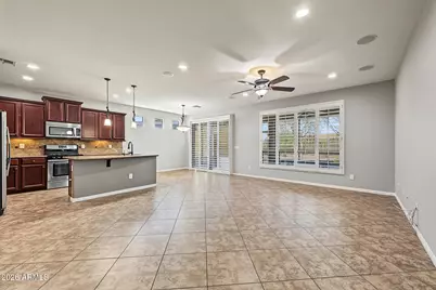 17656 W Cedarwood Lane, Goodyear, AZ 85338 - Photo 8