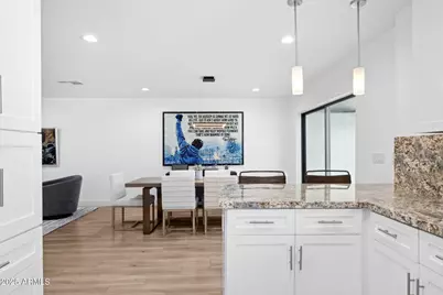 7694 E Minnezona Avenue, Scottsdale, AZ 85251 - Photo 26