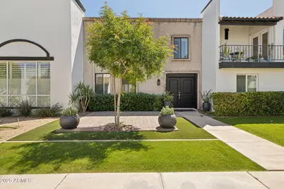 7694 E Minnezona Avenue, Scottsdale, AZ 85251 - Photo 1