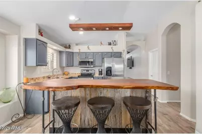 3908 W Rose Garden Lane, Glendale, AZ 85308 - Photo 10