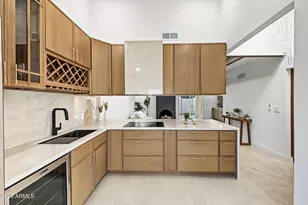 5621 N Palacio Pl, Phoenix, AZ 85014 - Photo 12