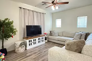 8115 W Lynwood St, Phoenix, AZ 85043 - Photo 4
