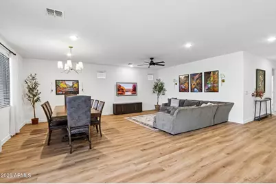 27000 N 168th Lane, Surprise, AZ 85387 - Photo 14