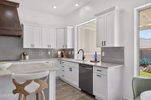 8501 W Marco Polo Rd, Peoria, AZ 85382 - Photo 14