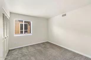 606 E Colgate Dr, Tempe, AZ 85283 - Photo 14