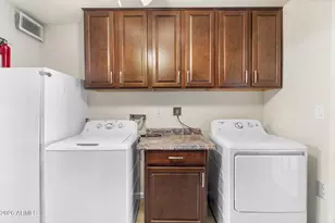 606 E Colgate Dr, Tempe, AZ 85283 - Photo 20