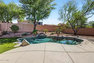 2711 W VÃ­a Bona Fortuna --, Phoenix, AZ 85086 - Photo 16