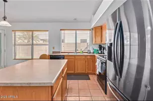 7942 W Kimberly Way, Glendale, AZ 85308 - Photo 6