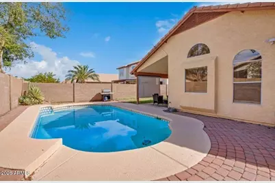 7942 W Kimberly Way, Glendale, AZ 85308 - Photo 18