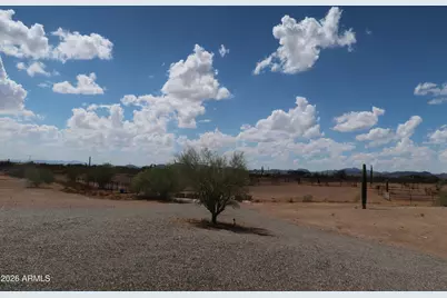 41225 N 253rd Avenue, Morristown, AZ 85342 - Photo 16