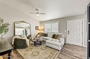 3306 S Parkside Dr, Tempe, AZ 85282 - Photo 14