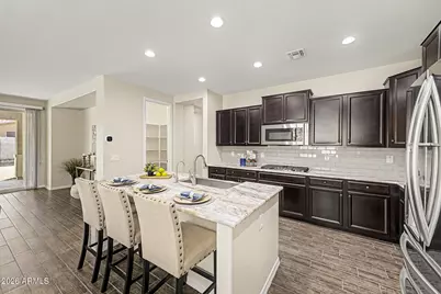 1075 W Redwood Avenue, Queen Creek, AZ 85140 - Photo 6