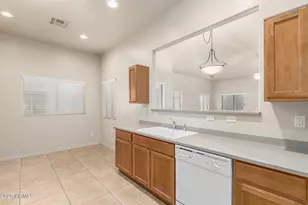 18650 N 91st Ave, Peoria, AZ 85382 - Photo 12