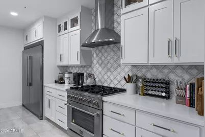 8480 E Coolidge Street E, Scottsdale, AZ 85251 - Photo 14