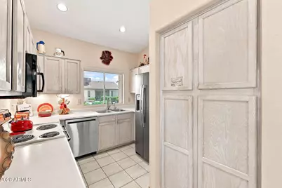 1873 E Peach Tree Drive, Chandler, AZ 85249 - Photo 12